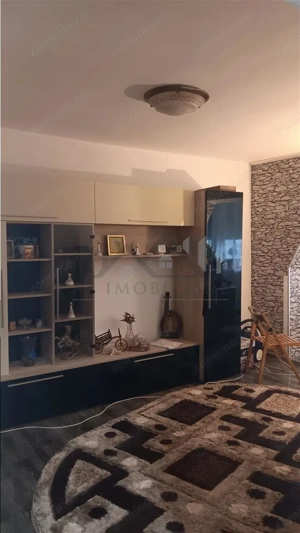 Tomesti  Ap. 2cd s=50mp renovat, et 4 4 cu pod bloc pe cadre, reabilitat termic - imagine 3