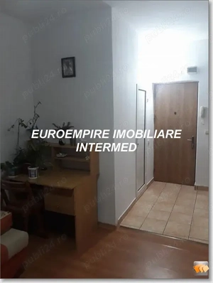 Garsoniera semidecomandata ,zona Abator  - imagine 4