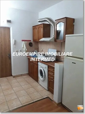 Garsoniera semidecomandata ,zona Abator  - imagine 2