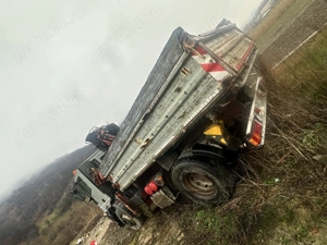 Vând camion cu braț.         - imagine 5