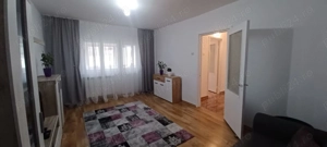 Închiriez apartament 2 camere decomandat  - imagine 2