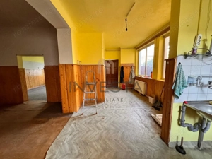 Casa zona centrala -in apropiere de The Office - teren 582 mp