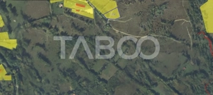 Teren intravilan 2050m acces auto zona turistica Valea Avrigului - imagine 3