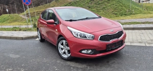 Kia Ceed 1.4i benzina 6+1 Viteze 100cp Navigatie Pilot Scaune incalzite Camera