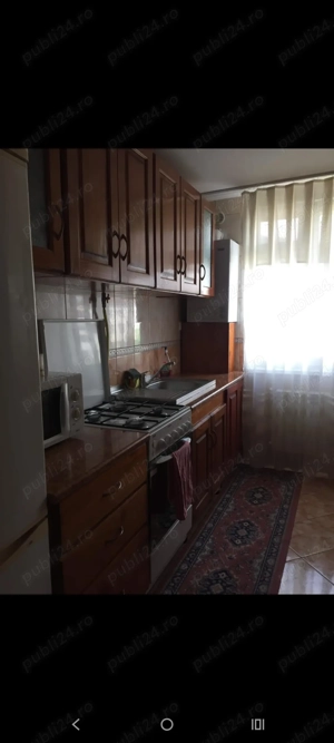 Închiriez apartament 2camere 