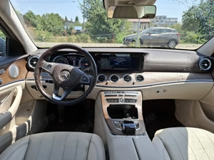 Mercedes E350 - imagine 4