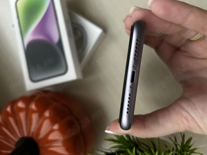 iPhone 11  - imagine 2