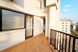 VANZARE Duplex 4 camere pe 2 niveluri (et.6 si 7)   Bd. Unirii nr. 12 (Fantani) Vedere Mitropolie - imagine 10