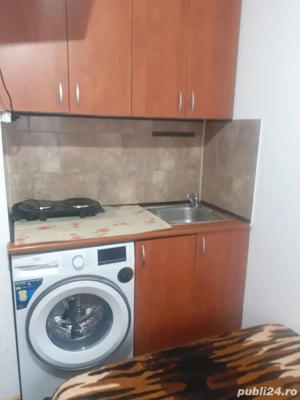 Garsoniera CF3 chirie