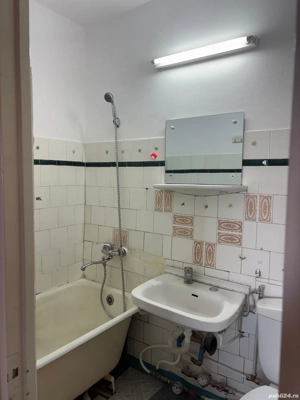 Apartament 2 camere decom - Micro 19 - imagine 2