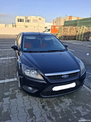 Vând Ford Focus, benzină