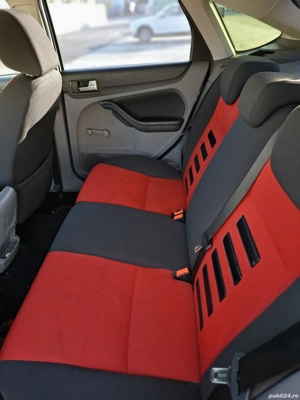 Vând Ford Focus, benzină - imagine 5