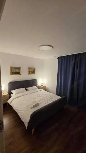 Ultrancetral - Inchiriere apartament 4 camere - Piata Trandafirilor - imagine 3