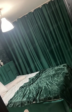 Pat catifea verde smarald 