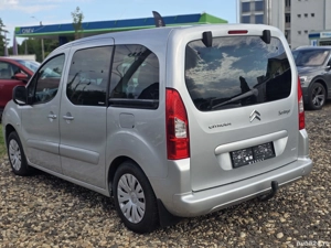 Citroen berlingo 1.6 benzina 5 locuri 2009 clima Cârlig Multispace - imagine 8