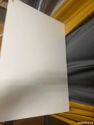 Masa moderna inalta-alb lucios,design minimalist