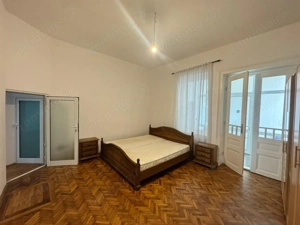 Casa 4 camere de închiriat zona centrala - imagine 13