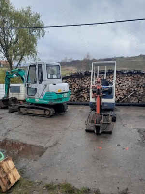 Miniexcavator 2,8 tone - imagine 2