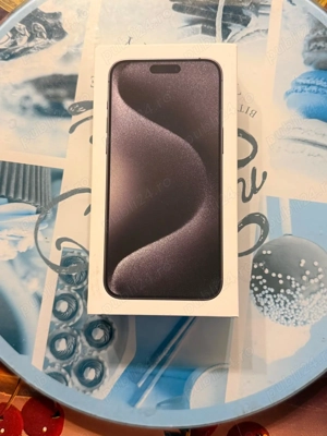 iPhone 15 Pro Max Black Titanium, 256 GB Acumulator 98% - imagine 3