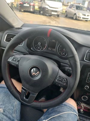 Volkswagen Jetta 1.6Tdi 105cp Euro5   An 2011 08 - imagine 3