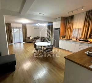 Duplex cu 4 camere,3 bai,separat prin camera tehnica,Dumbravita