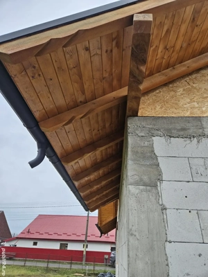 Vând casă p+m 250mp la roșu cu teren 1200mp - imagine 2