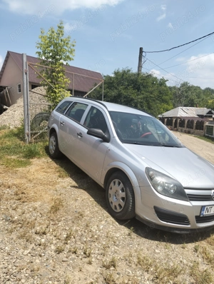 Desmebrez Opel Astra h 17 DTH euro 4 an fabricație este 2005