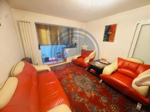 Apartament 4 camere semidecomandat