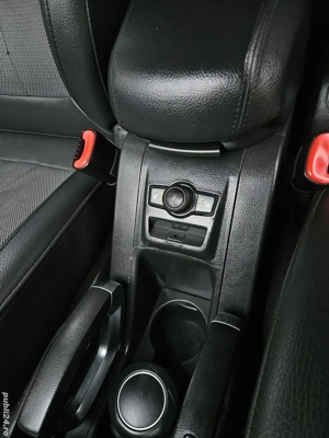 Opel Antara -An 2010- 2.0( Diesel), 150 Cai, 4x4 permanent - imagine 8