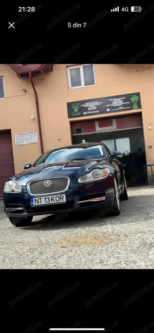 Jaguar  XF 2010