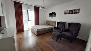 Garsoniera Exigent Plaza, zona linistita la 2 minute de Parcul Liniei