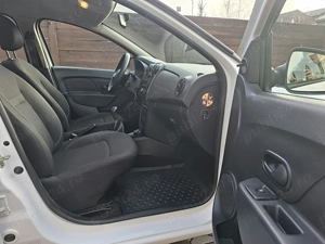 Logan 2020 cu 124000 km - imagine 11