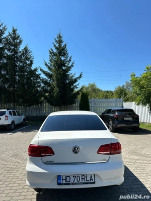 Volkswagen Passat B7 - imagine 5