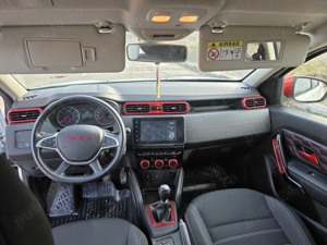 Vand Dacia Duster 2023 Prestige 1.5 dci 4 4 - imagine 9