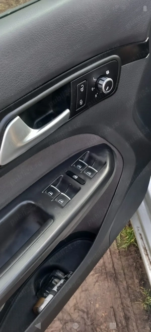 Vând autoturism wolskwagen touran  - imagine 4