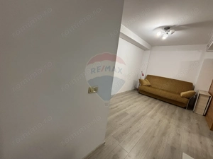 Apartament spatios de vânzare 2 camere EROILOR . VOLUNTARI A3 - imagine 6
