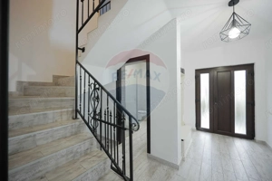 Casă 4 Camere cu Garaj, Construită de Proprietar, Cartier Episcopia - imagine 10