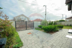 Casă 4 Camere cu Garaj, Construită de Proprietar, Cartier Episcopia - imagine 3