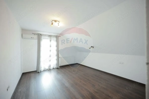 Casă 4 Camere cu Garaj, Construită de Proprietar, Cartier Episcopia - imagine 13