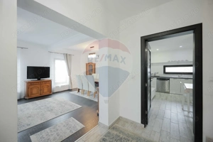 Casă 4 Camere cu Garaj, Construită de Proprietar, Cartier Episcopia - imagine 5