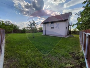 Casă / Vilă cu 4 camere la 25 min de Piata Victoriei - Tartasesti - imagine 16