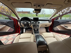 Mercedes GLA 180,An 2019,70000km,Manuala - imagine 7