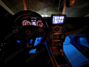 Mercedes GLA 180,An 2019,70000km,Manuala - imagine 9