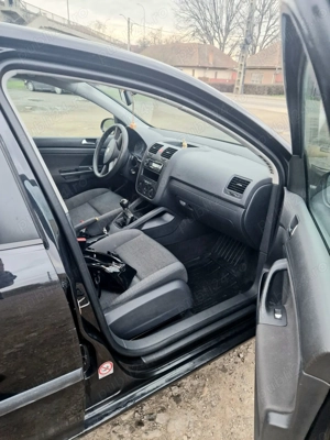 Vand vw golf 5 inmatriculat in stare foarte buna - imagine 2