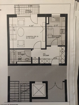 Garsonieră cu Grădină și Parcare Privată