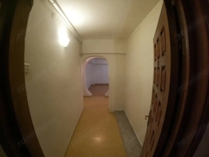 Apartament central de 3 camere, 75 mp,  cu boxă pentru depozitare  - imagine 4