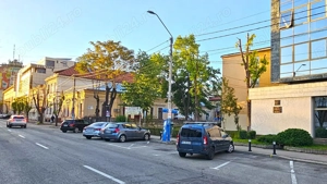 De vânzare spațiu central, mobilat, depozit, terasă Pitești Republicii