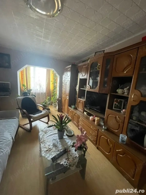 Apartament 3 camere Lipovei decomandat amenajat centrala proprie - imagine 2