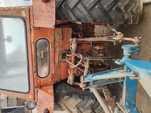 Vând tractor U650  - imagine 4