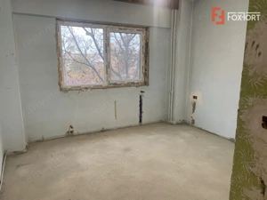 Apartament cu 3 camere, decomandat, zona Sagului - imagine 3